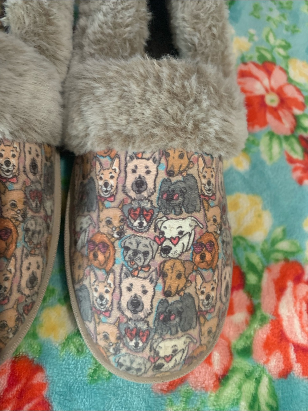 BOBS from Skechers Too Cozy Family Pups Print Soft & Warm Slippers - Picture 2 of 10